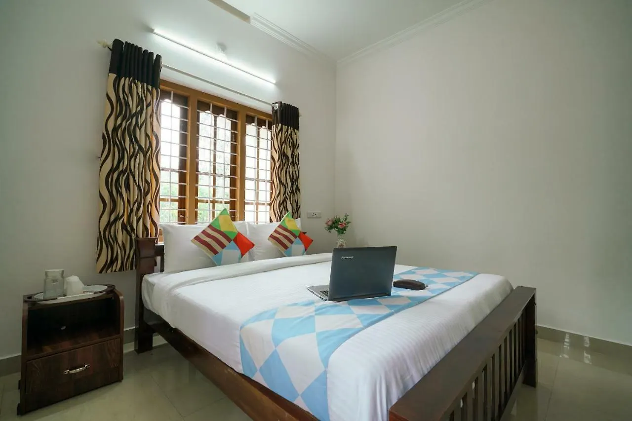 Villa 4Bhk White Snow Spacious Holiday Home Munnar
