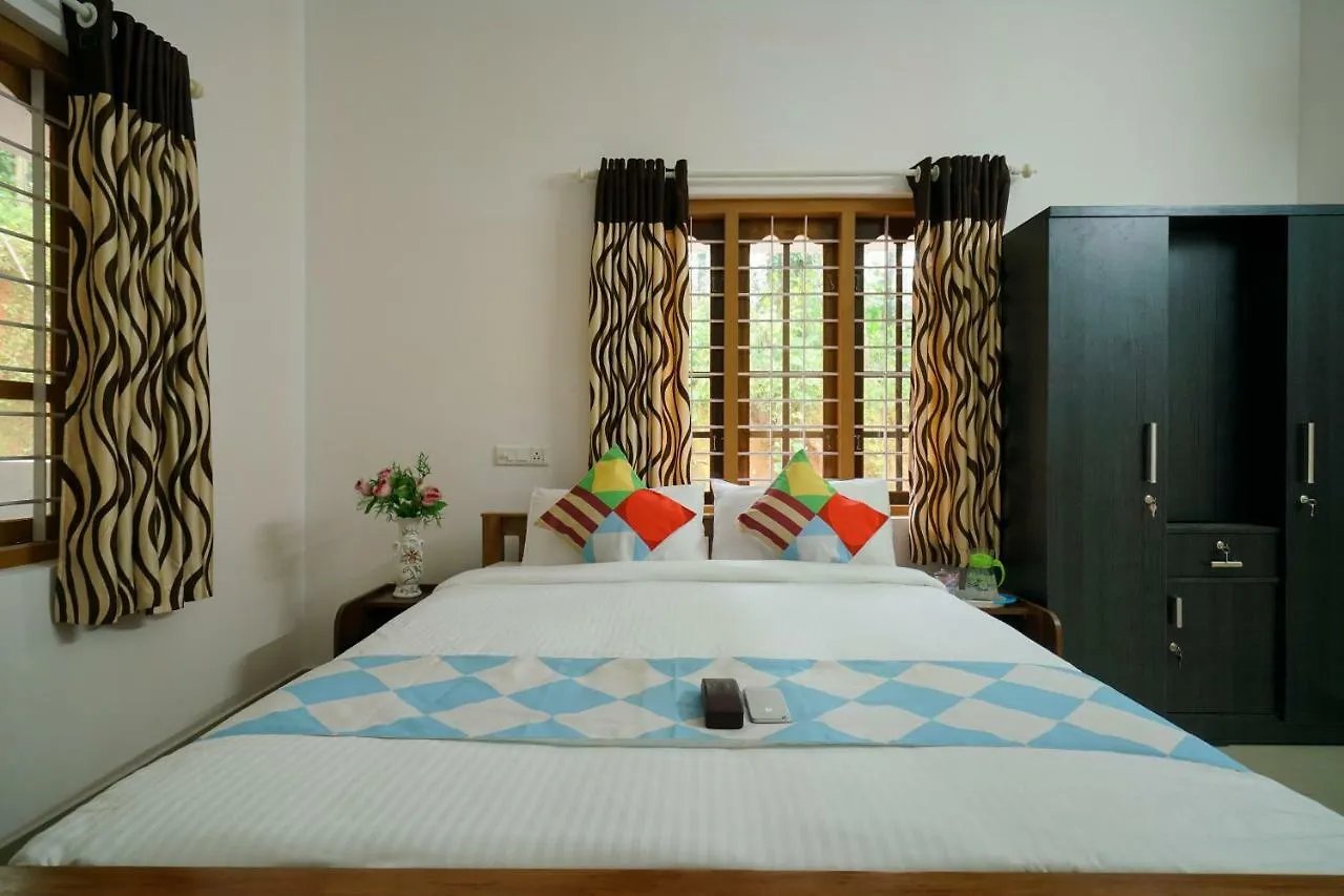 Villa 4Bhk White Snow Spacious Holiday Home Munnar